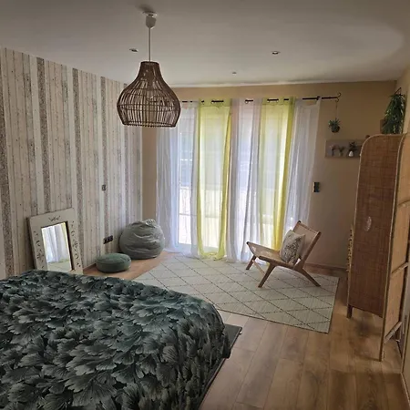 T6 En Ardeche Avec Piscine Et Animaux Acceptes - Fr-1-382-220 * Saint Alban Auriolles
